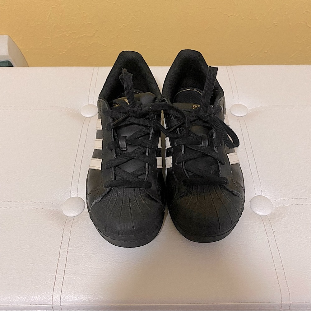 Adidas Superstar’s